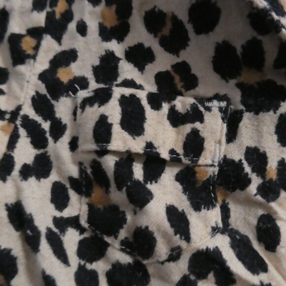 OLD NAVY | 18-24 months | Leopard Print Button-Up Short Sleeve Dress | NWOT - Picture 6 of 15